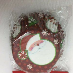 Wilton Standard 75 Baking Cupcake Liner Holder Cup Paper Christmas Santa Holiday